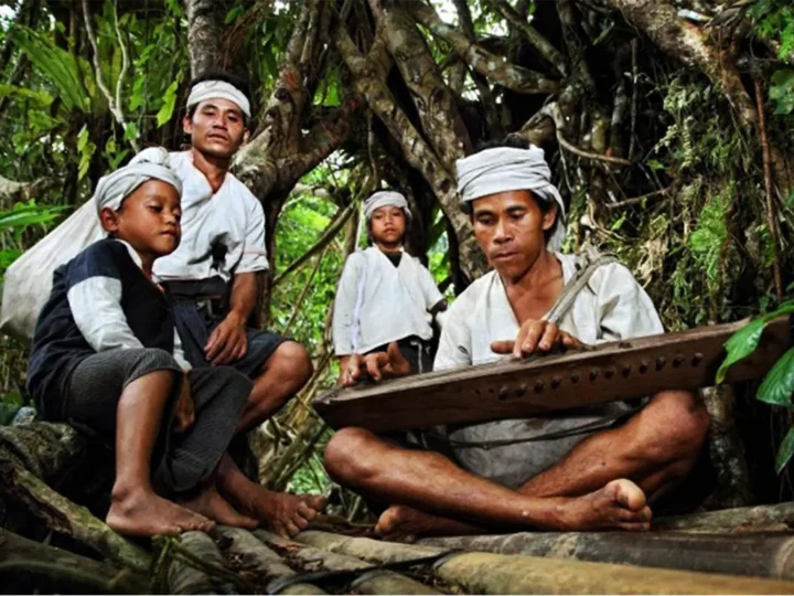 Badui Tribe Demonstrates Exemplary Political Awareness in Indonesian Elections