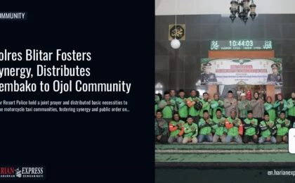 Polres Blitar Fosters Synergy, Distributes Sembako to Ojol Community